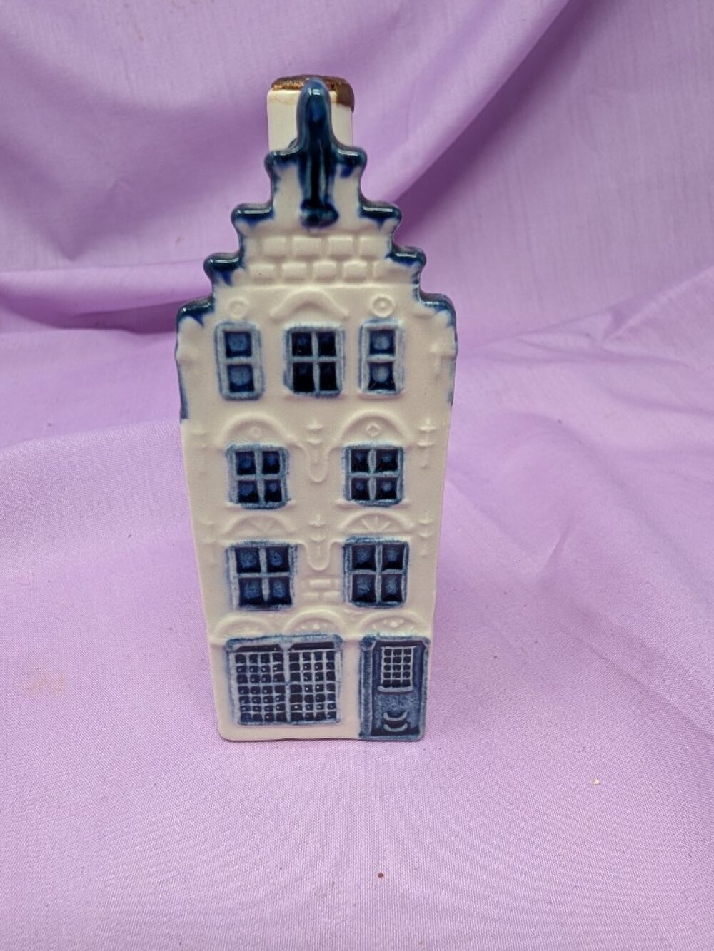 KLM Blue Delft House #21